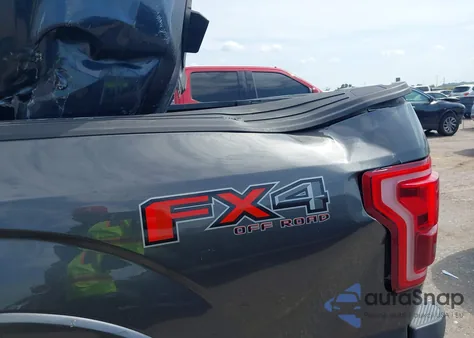 2016 Ford F-150 Platinum z USA, uszkodzony, nr VIN 1FTEW1EF2GFA30146